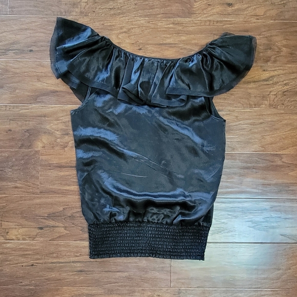 Bebe Silk V-neck Ruffle Dressy Black Tank Top Size Small - Picture 3 of 9